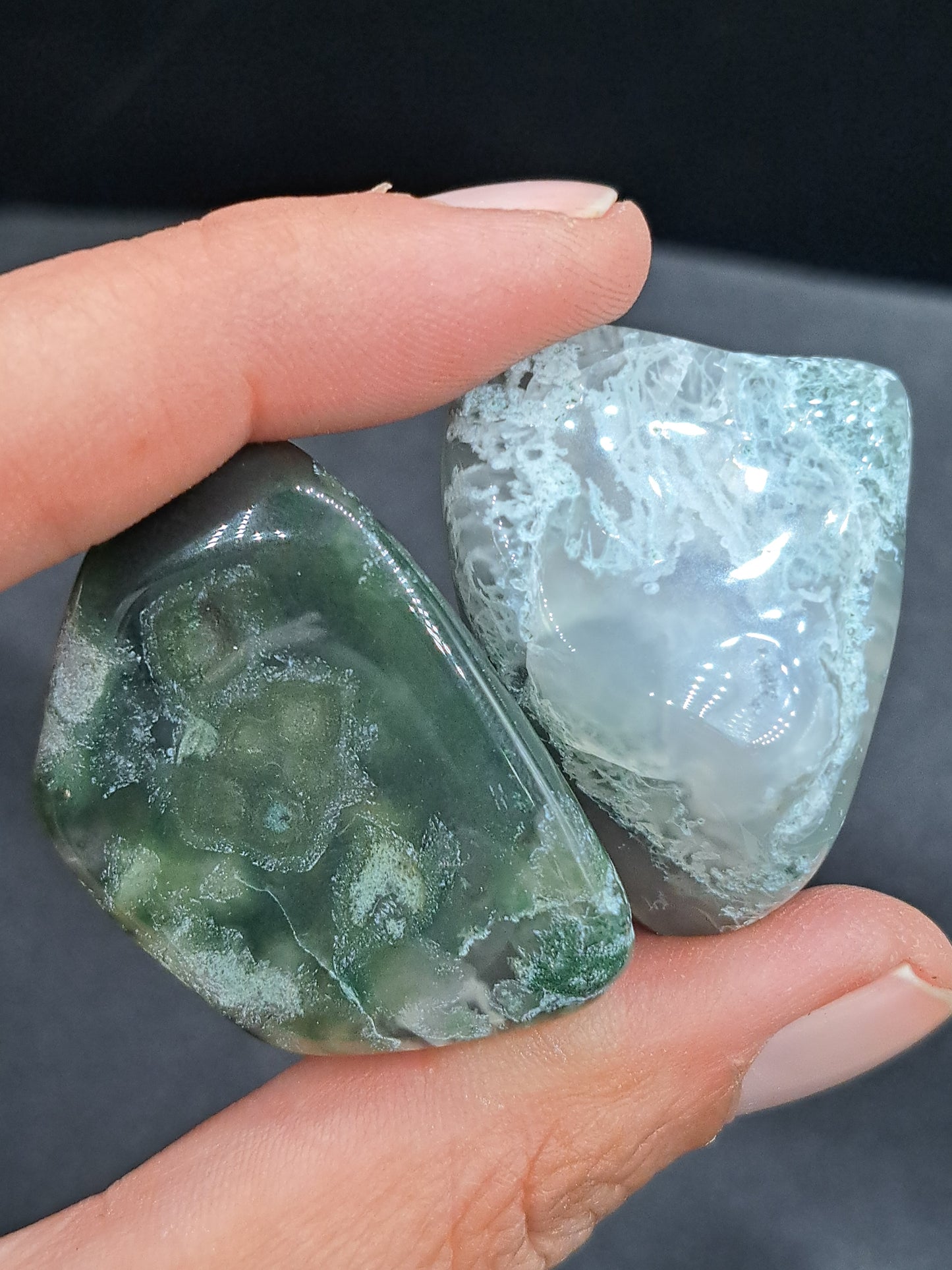 Green Moss Agate Tumble - Intuitive Pick