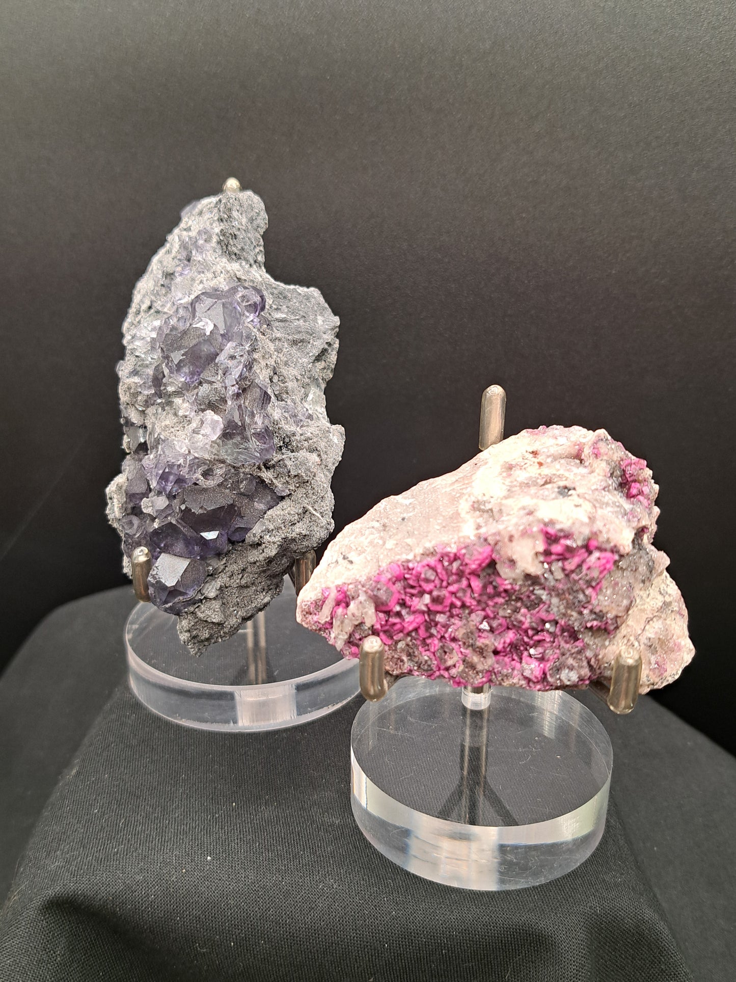 Acrylic Display Stand Round Base With Silver - Choose Size