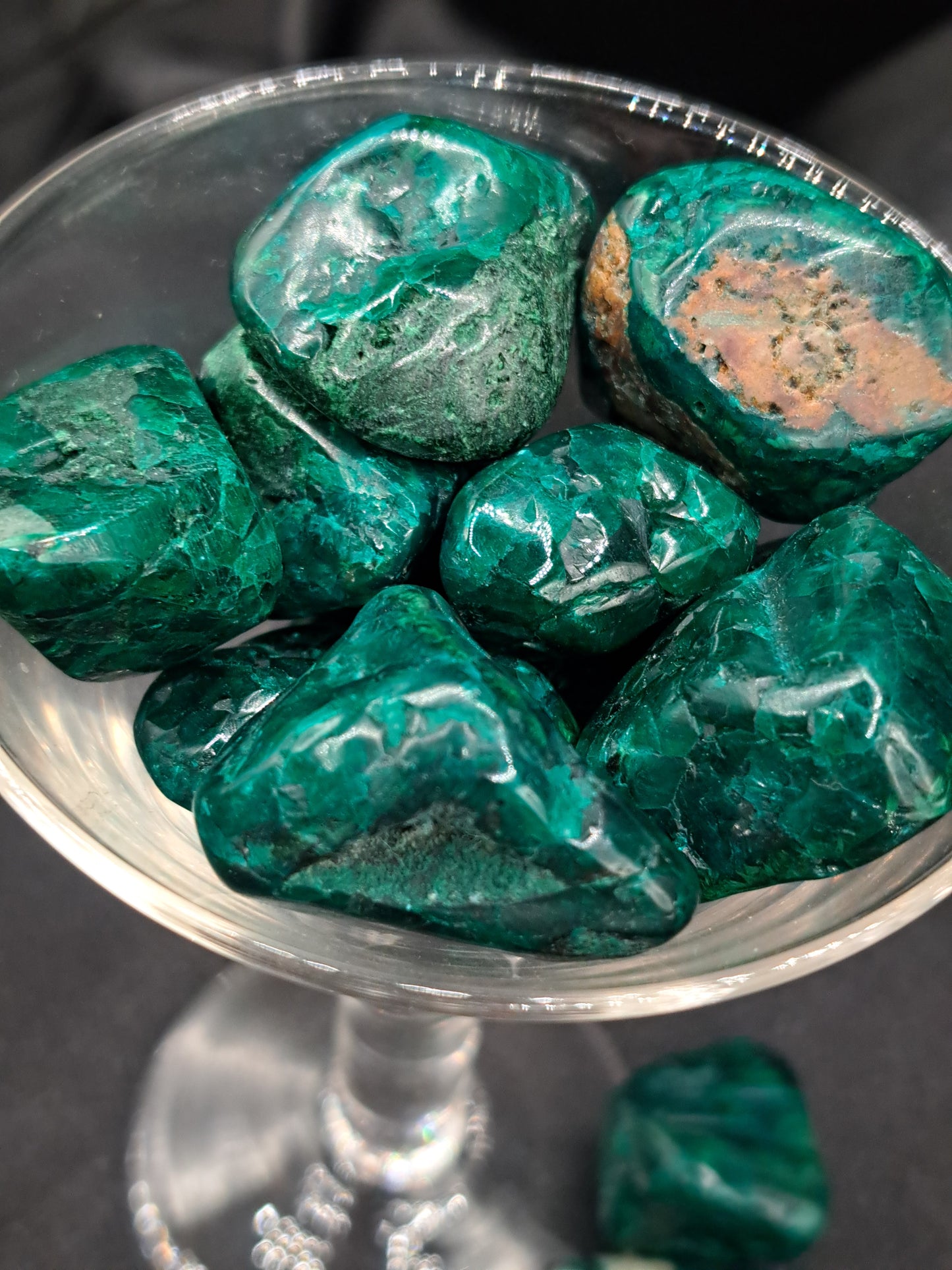 Dioptase Tumble - Intuitive Pick